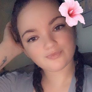 Meet your Posher, Krystal